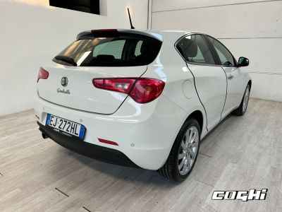 ALFA ROMEO Giulietta 1.4 Turbo MultiAir Distinctive foto 2